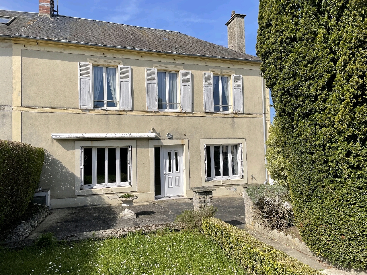 Maison 4 pièces - 95m² - PORT EN BESSIN HUPPAIN