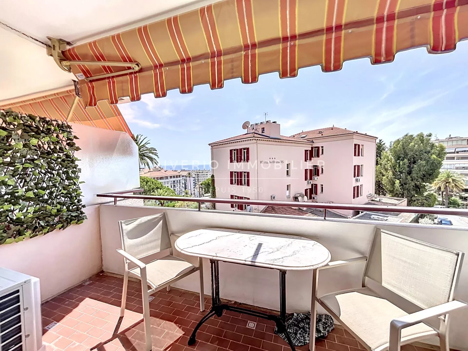 Appartement 1 pièce - 25m² - CANNES