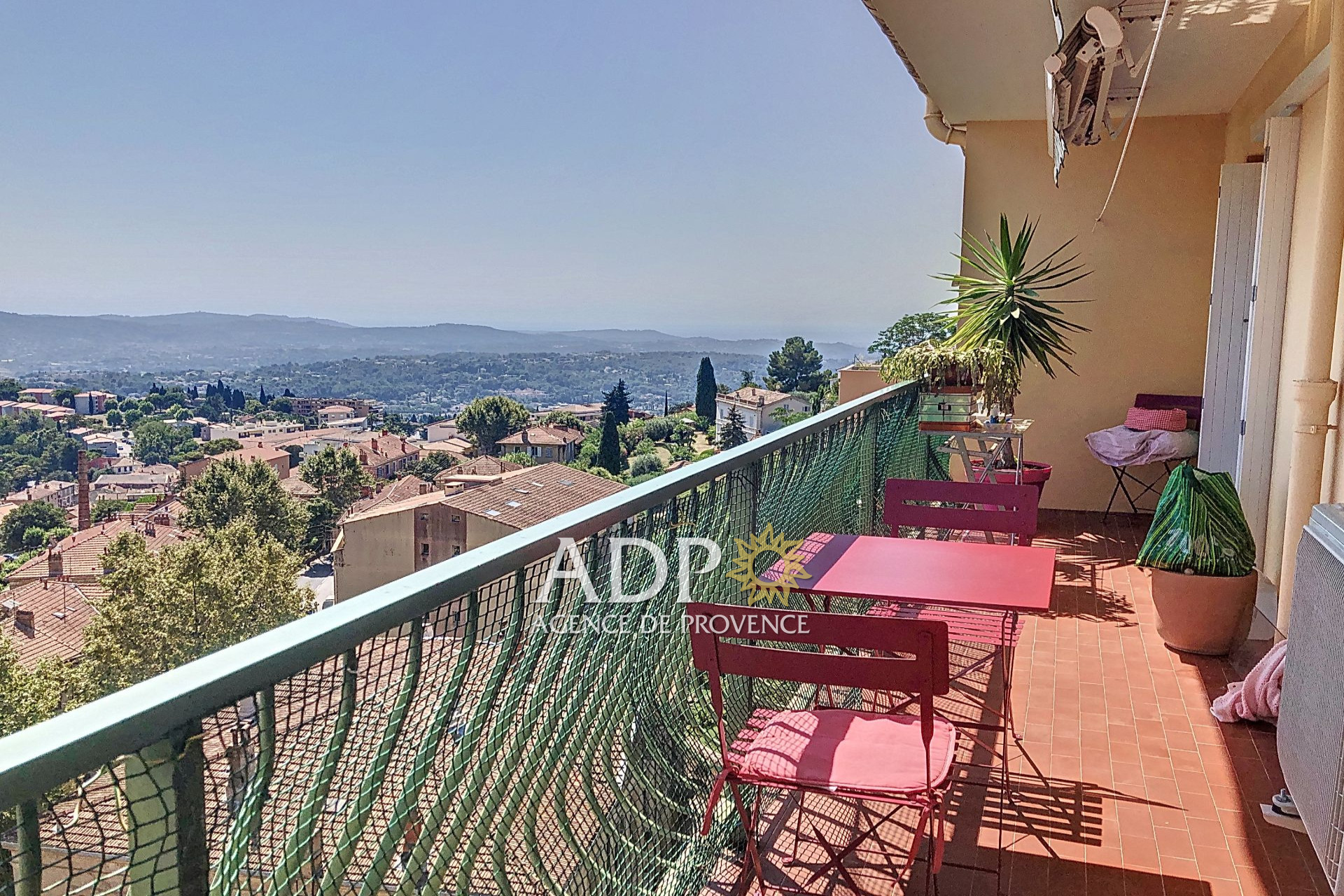 Appartement 2 pièces - 44m² - GRASSE