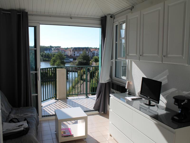 Appartement 1 pièce - 20m² - TALMONT ST HILAIRE