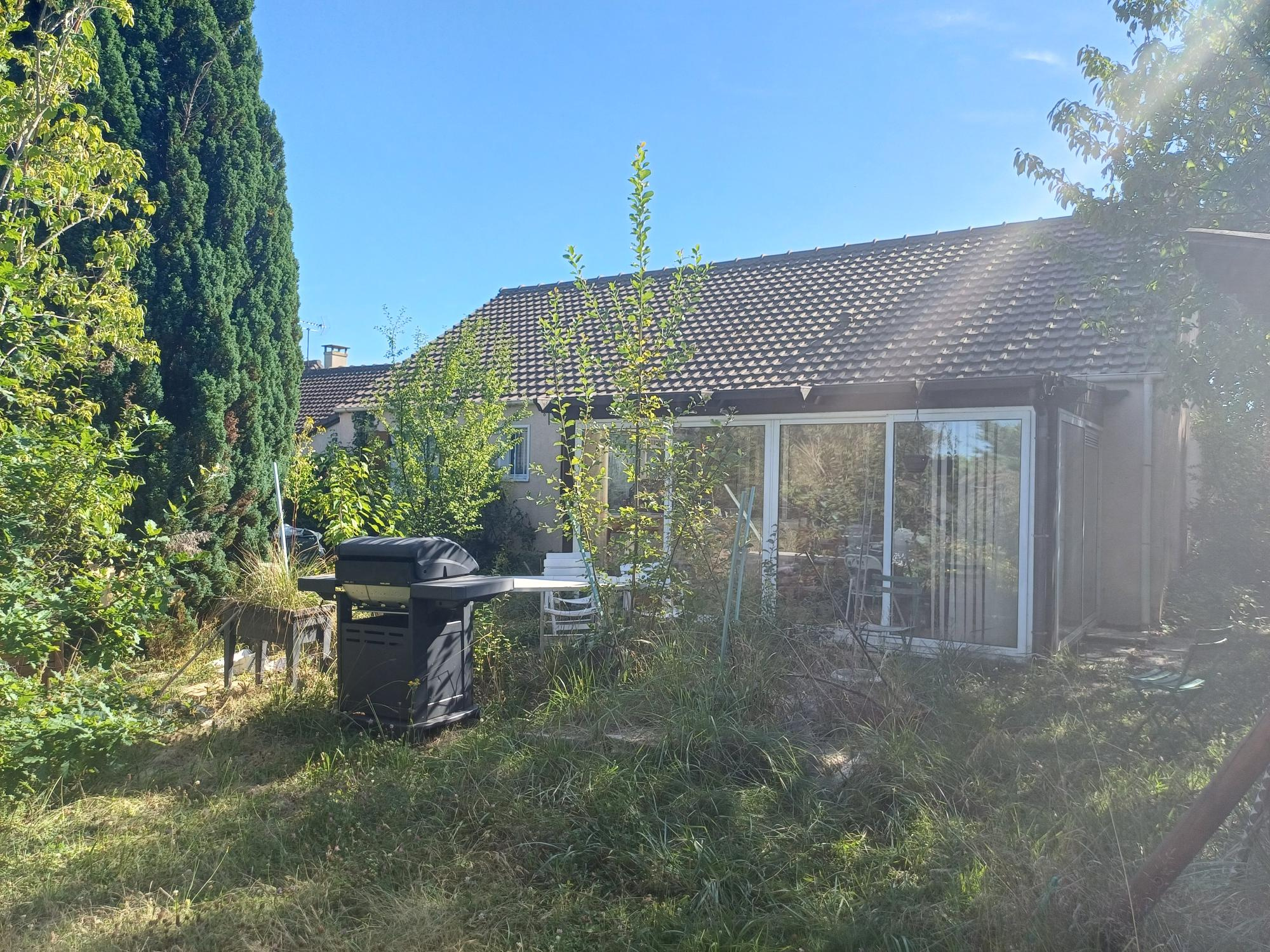 Maison 5 pièces - 84m² - ST ARNOULT EN YVELINES