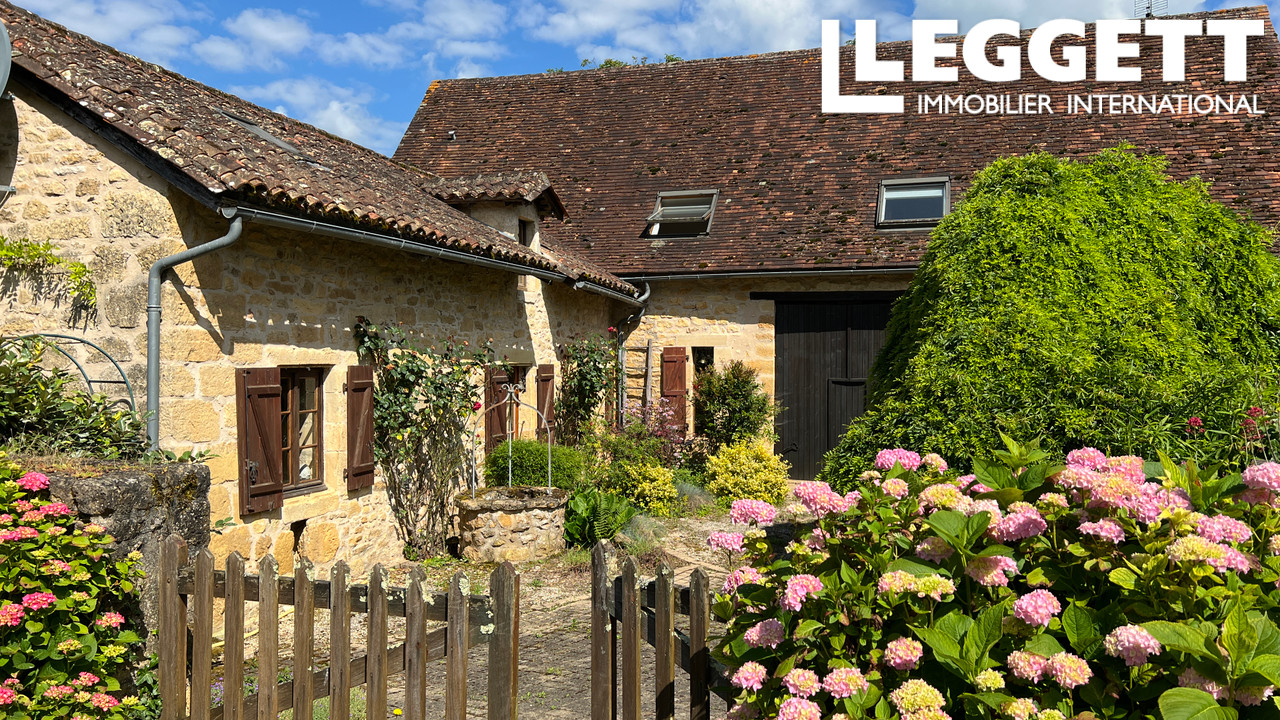 Maison 8 pièces - 211m² - CORGNAC SUR L ISLE