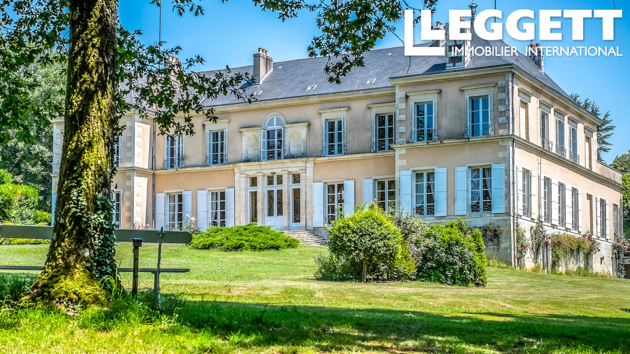 Maison 25 pièces - 721m² - JAZENEUIL