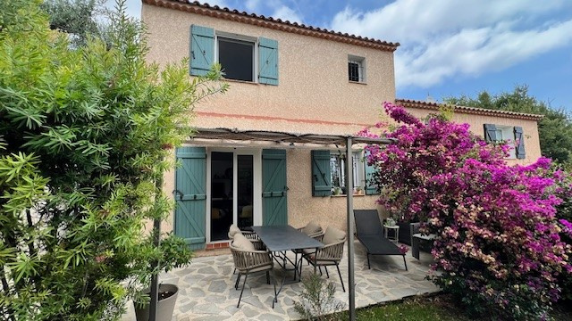 Maison 4 pièces - 81m² - GATTIERES