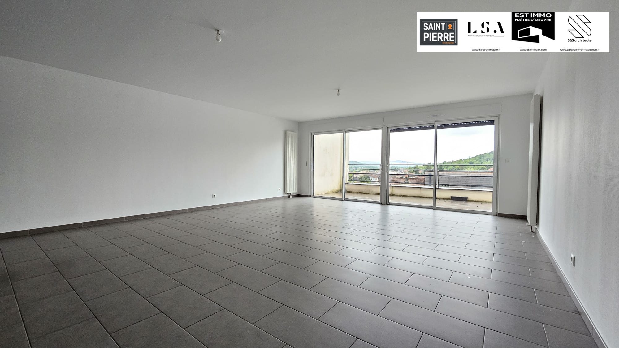 Maison 8 pièces - 194m² - ARS SUR MOSELLE