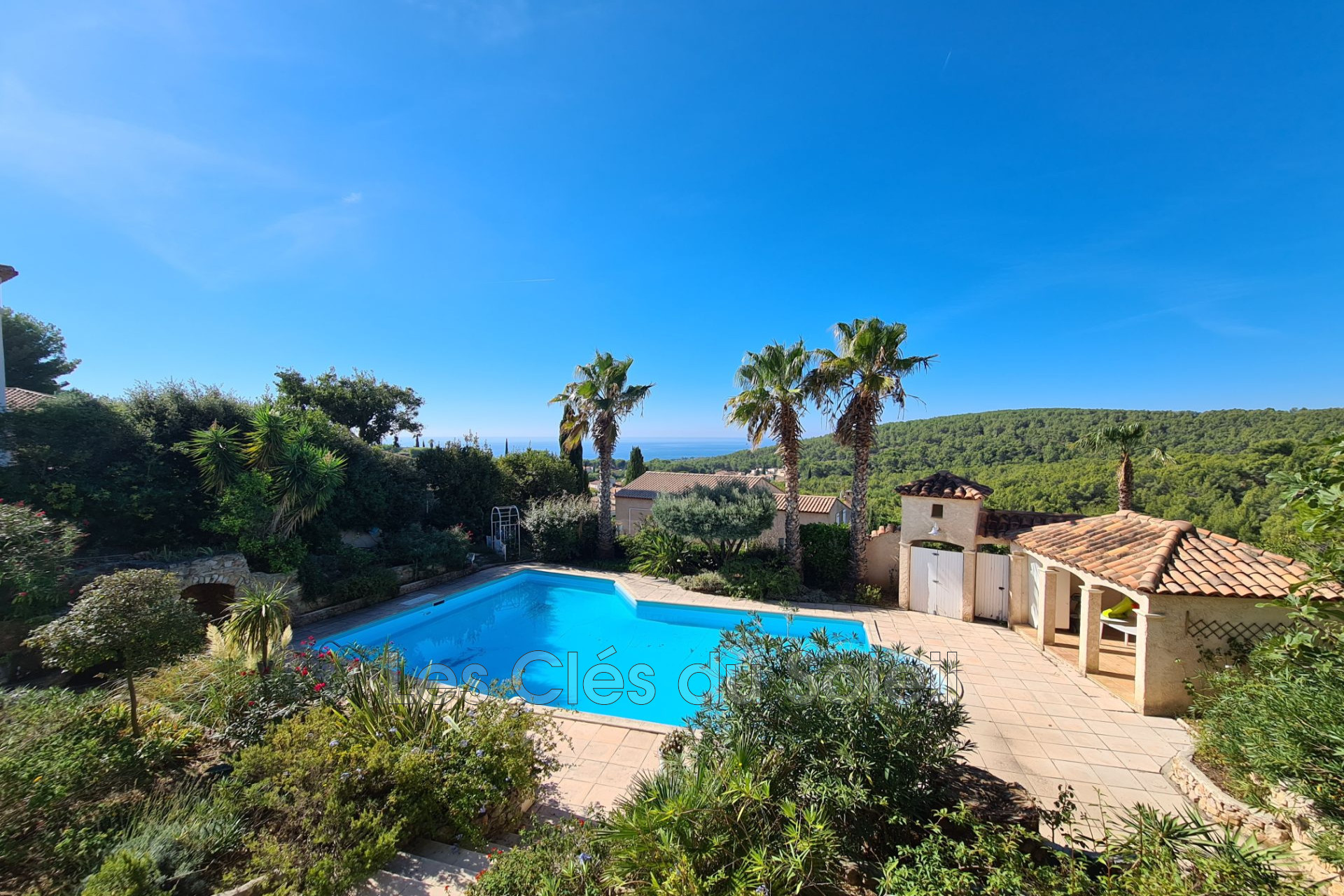 Maison 10 pièces - 355m² - BANDOL