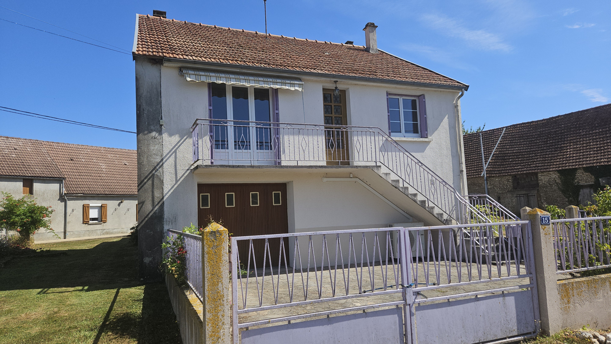 Maison 4 pièces - 65m² - ST SULPICE LES FEUILLES