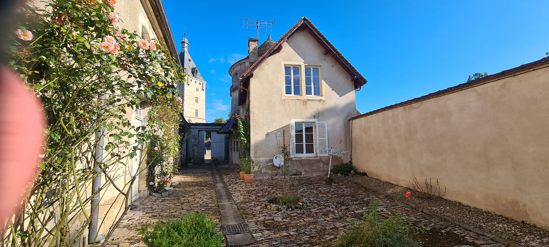 Maison 3 pièces - 101m²