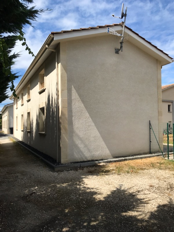 Maison 3 pièces - 70m² - AMBARES ET LAGRAVE