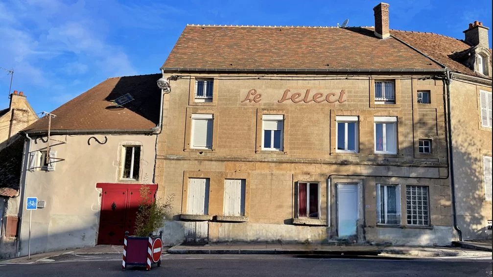 Maison 4 pièces - 231m² - SAULIEU