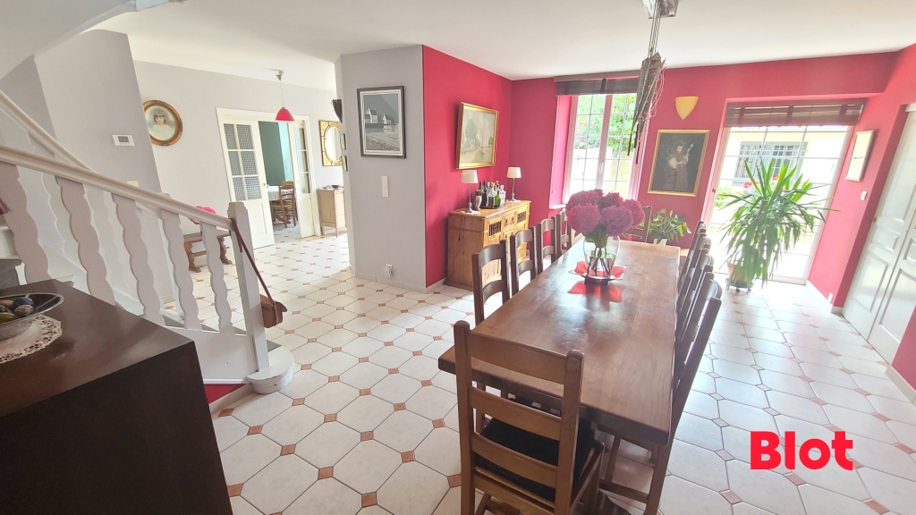 Maison 12 pièces - 346m² - LA RICHARDAIS