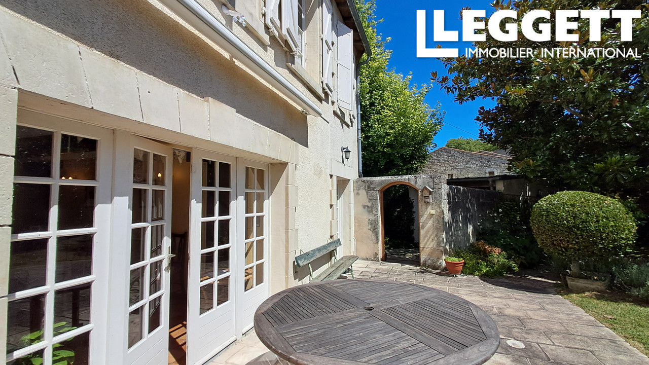 Maison 6 pièces - 200m² - SAINTES