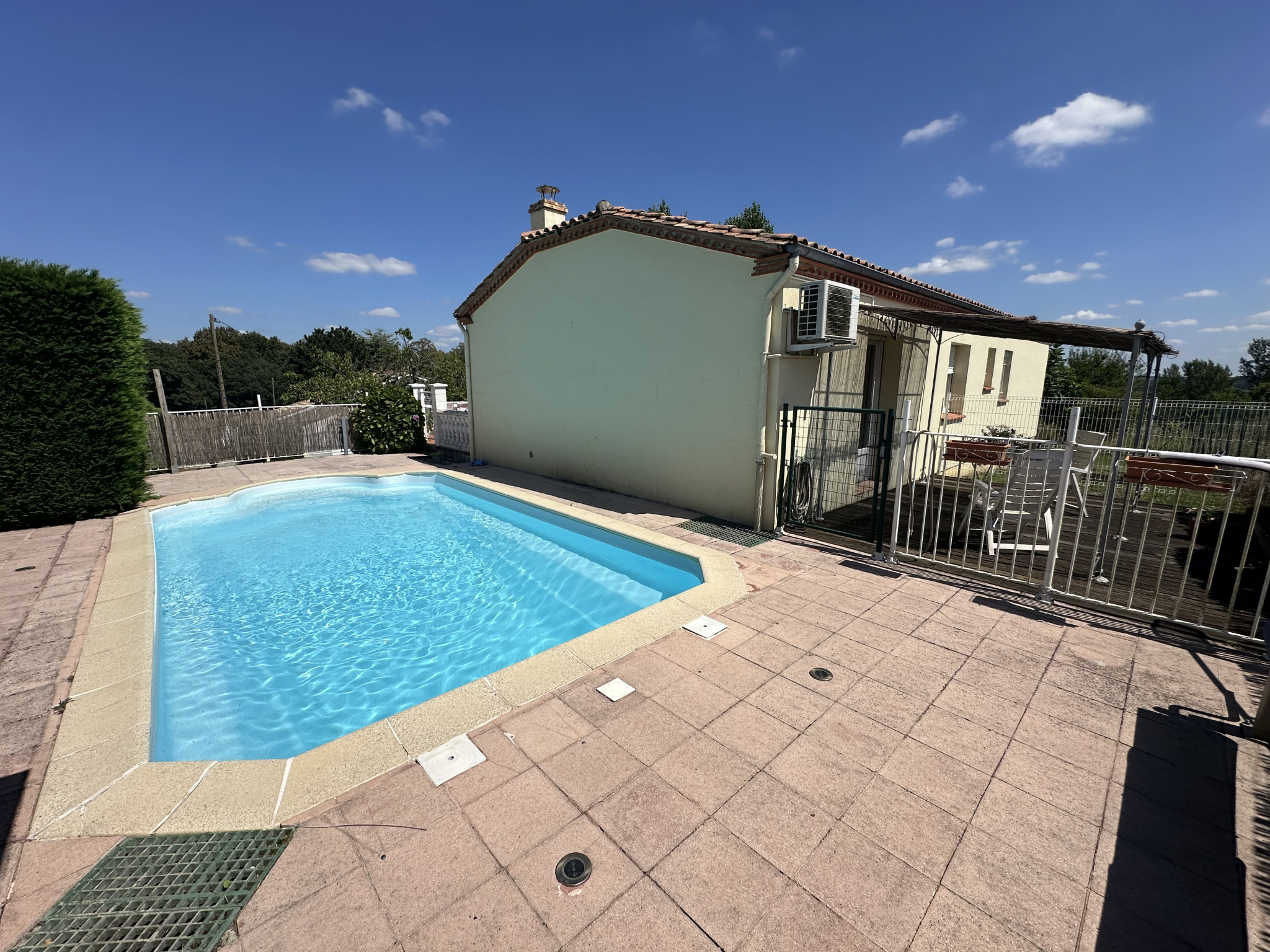 Maison 4 pièces - 93m² - TOMBEBOEUF