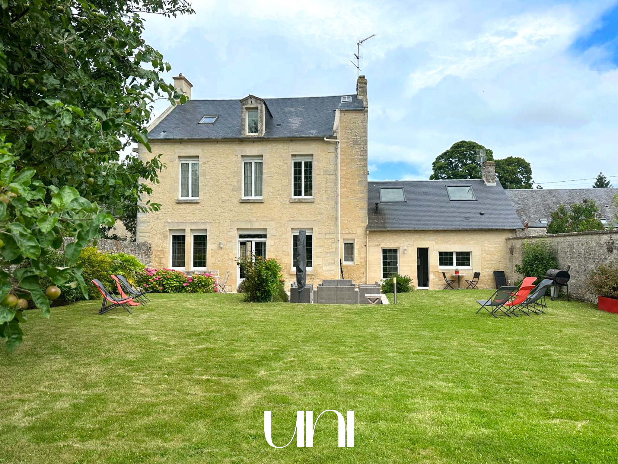 Maison 8 pièces - 210m² - BAYEUX