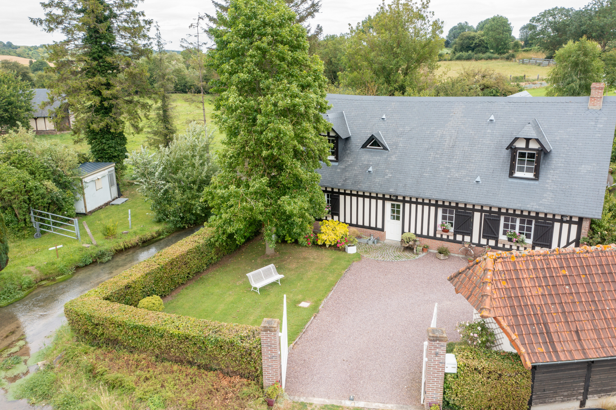 Maison 5 pièces - 189m² - NEUVILLE LES DIEPPE