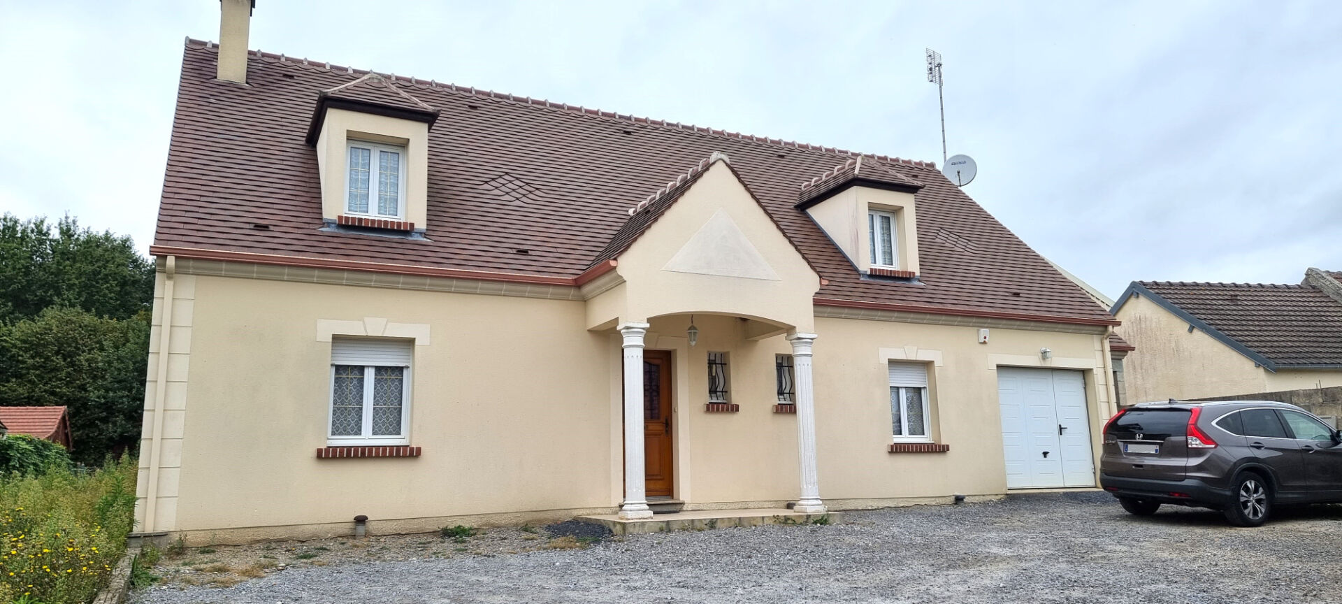 Maison 8 pièces - 180m²