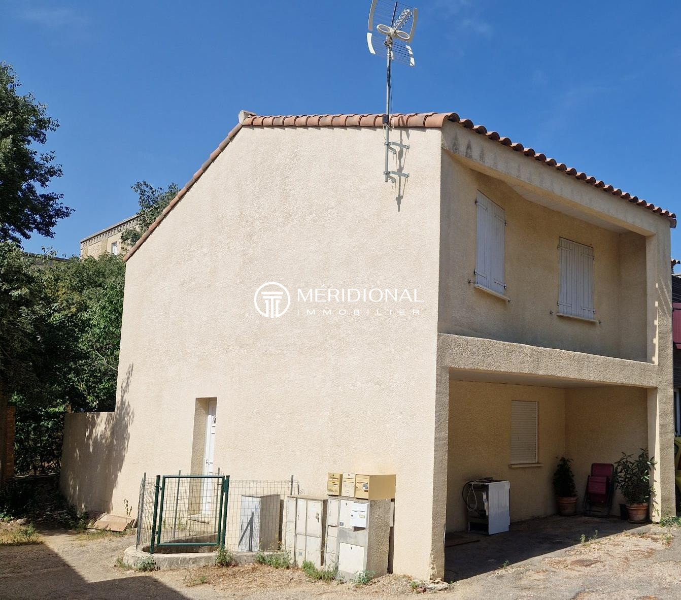 Immeuble  - 81m² - NIMES