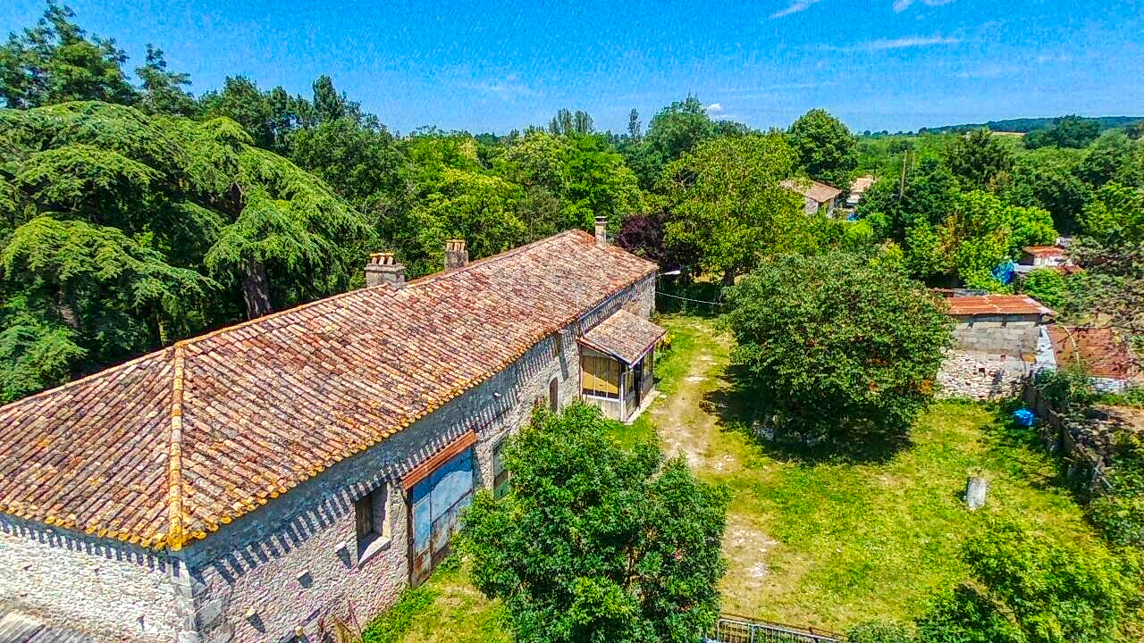 Maison 5 pièces - 130m² - MONFLANQUIN