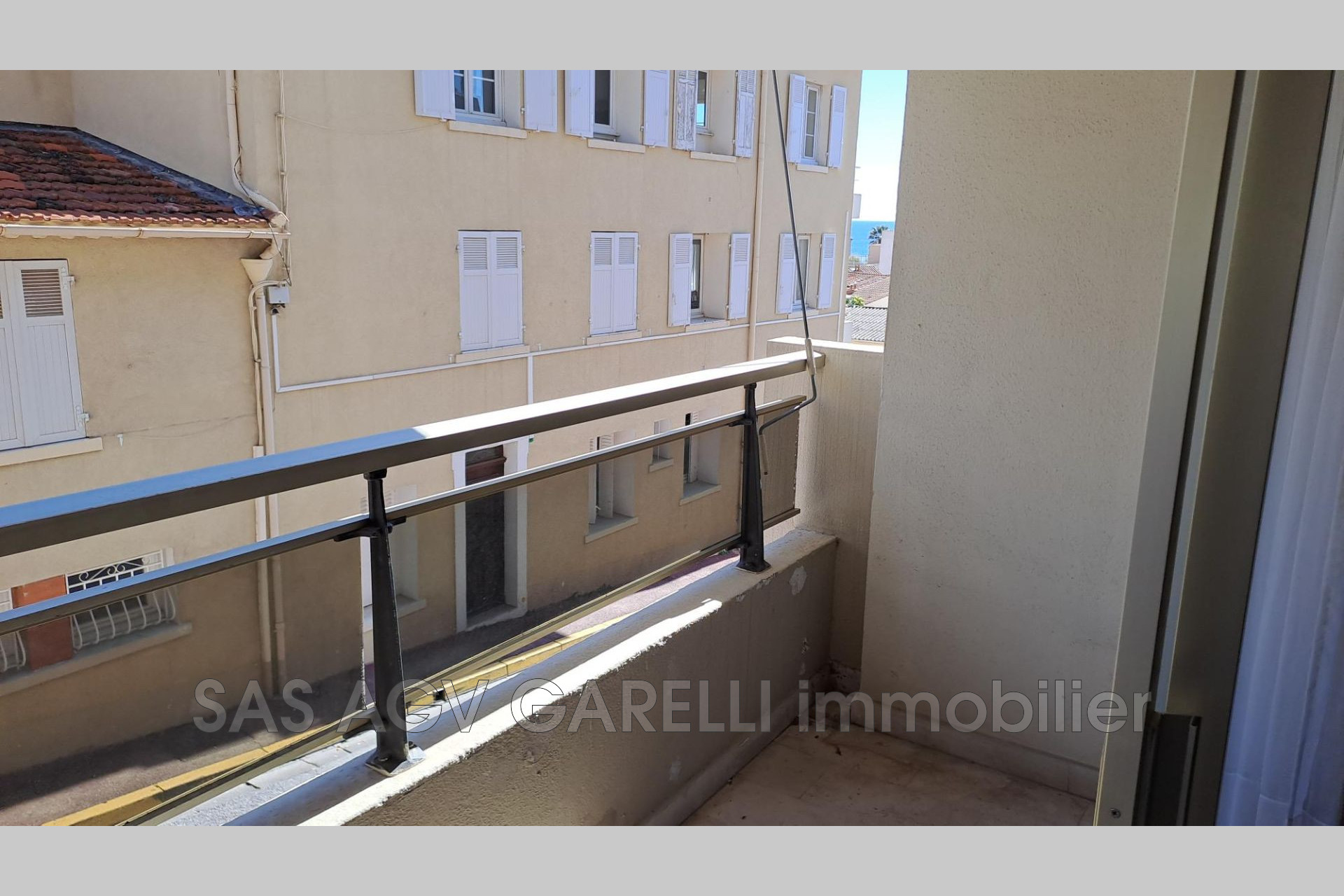 Appartement 3 pièces - 62m² - TOULON