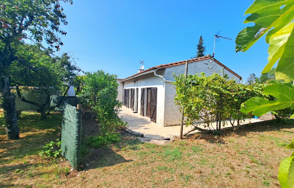 Maison 3 pièces - 55m² - SEMUSSAC