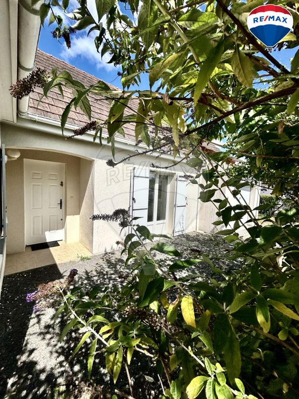 Maison 5 pièces - 129m² - ST DOULCHARD