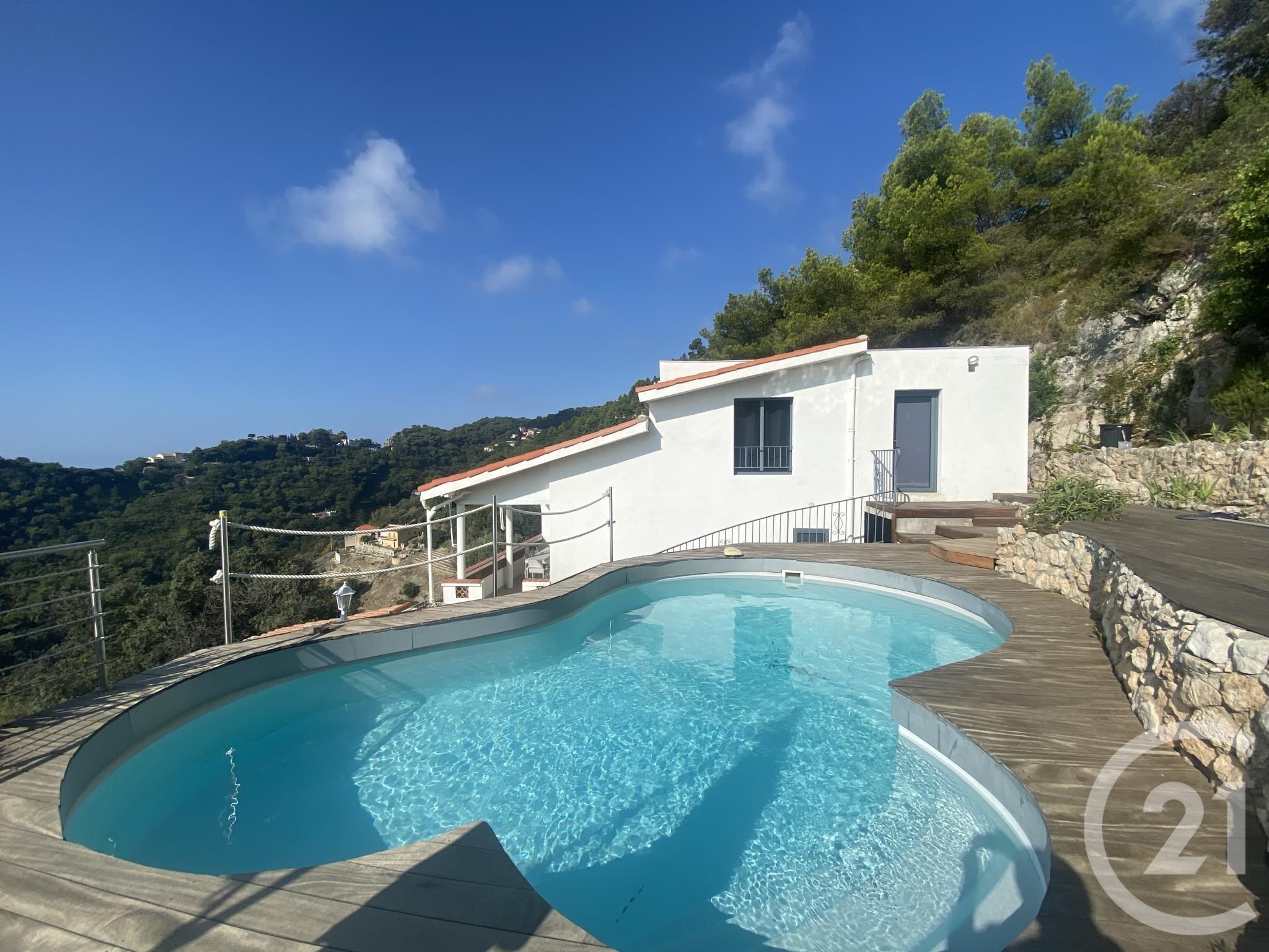 Maison 5 pièces - 150m² - VILLEFRANCHE SUR MER