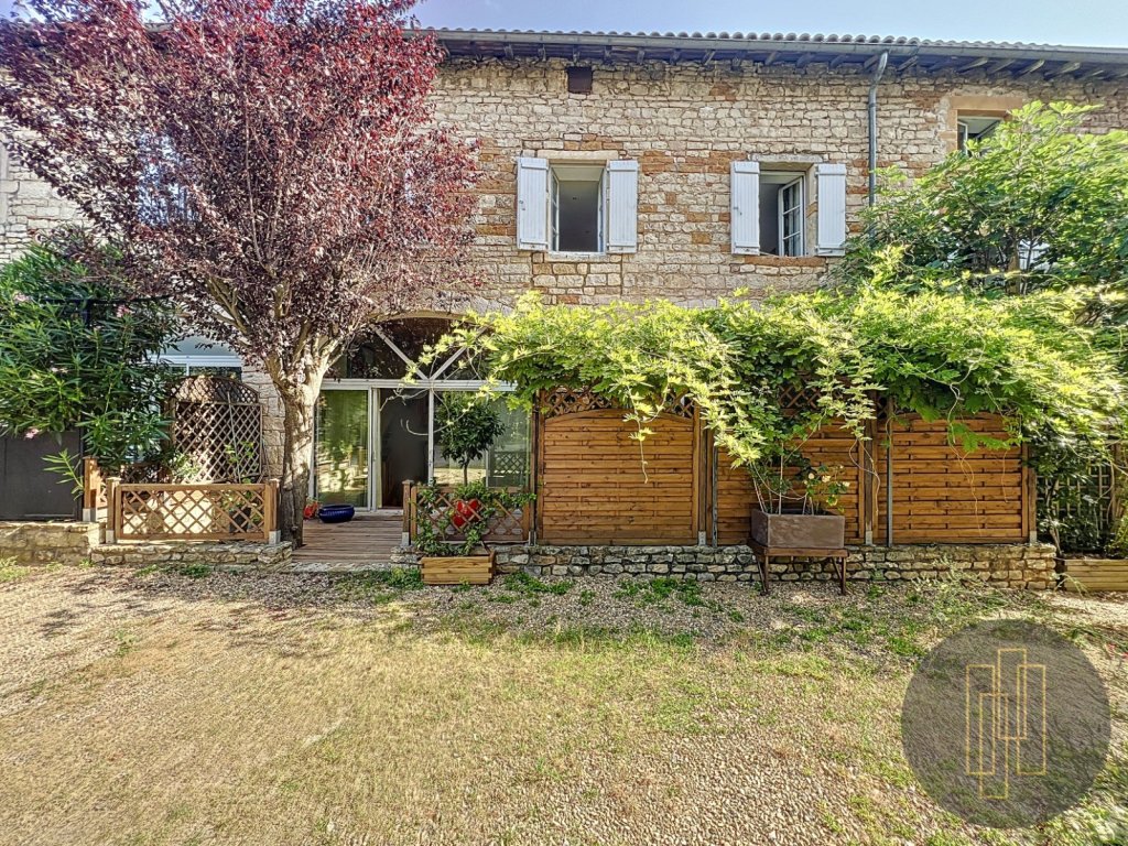 Maison 6 pièces - 217m² - MORANCE