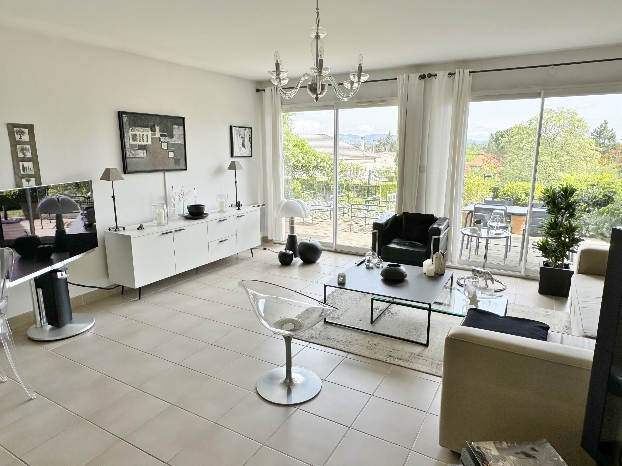 Maison 4 pièces - 96m² - ST GENIS LES OLLIERES