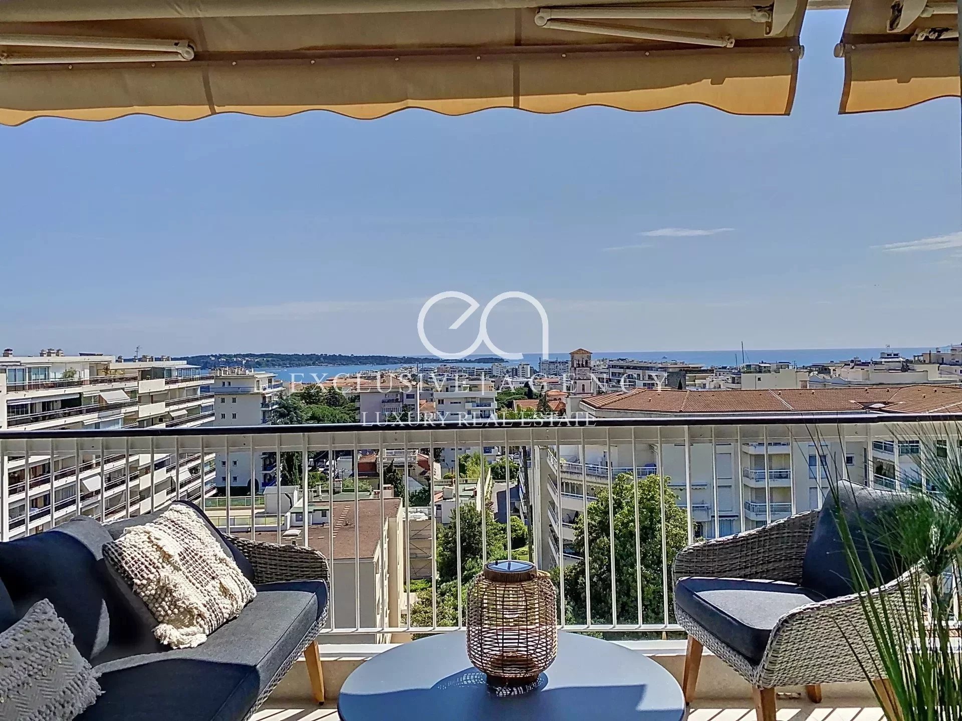 Appartement 3 pièces - 71m² - CANNES