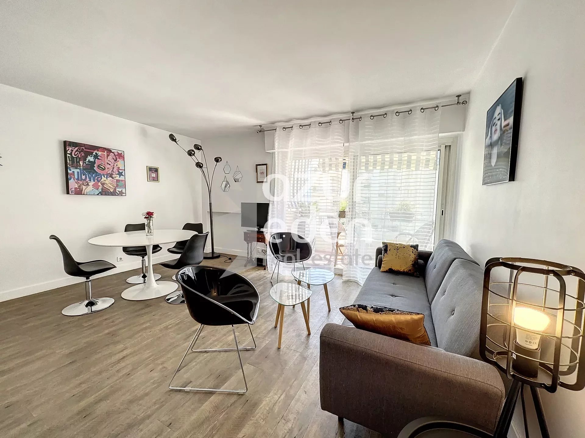 Appartement 2 pièces - 53m² - CANNES