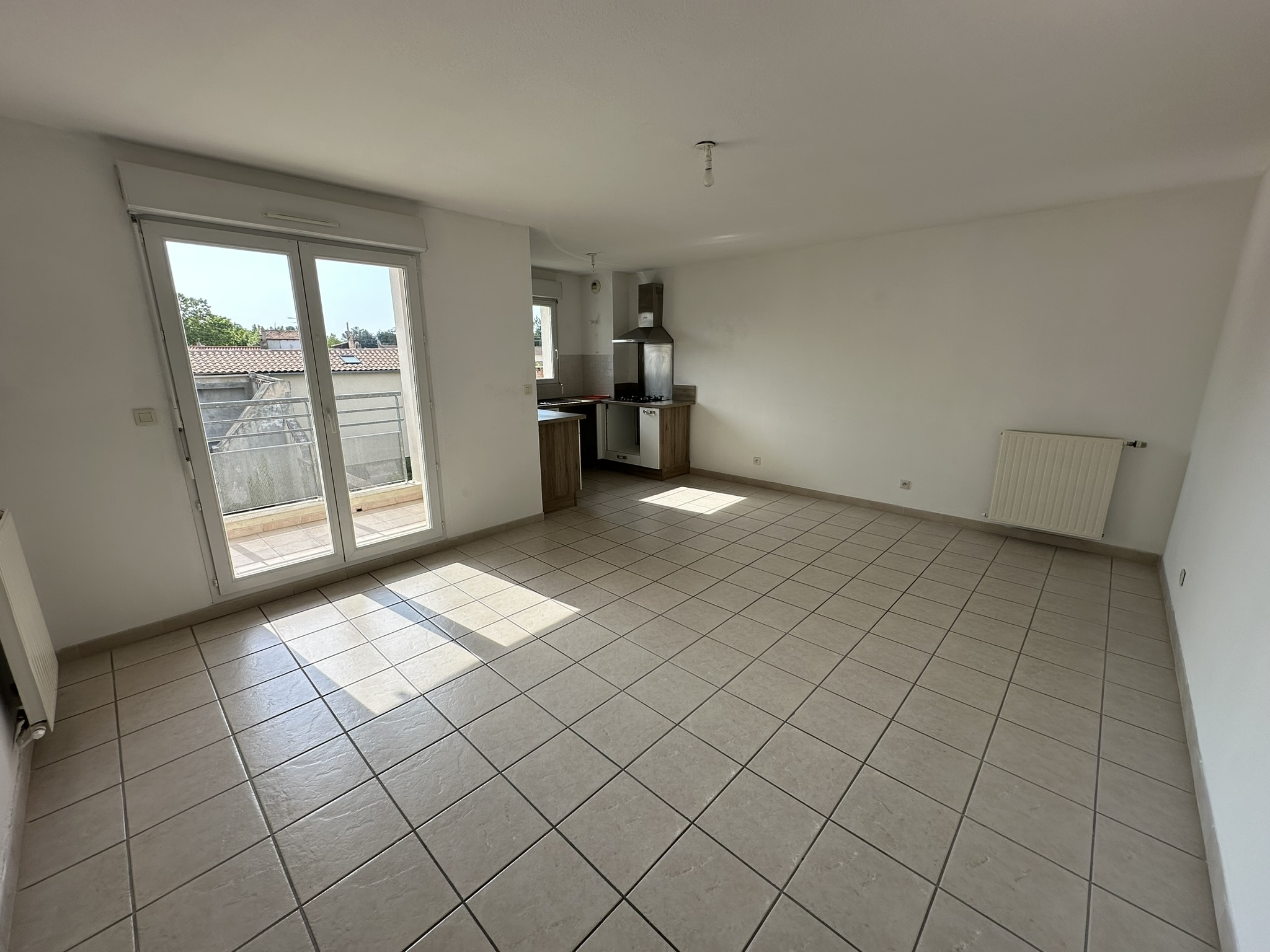 Appartement 3 pièces - 66m² - TARASCON