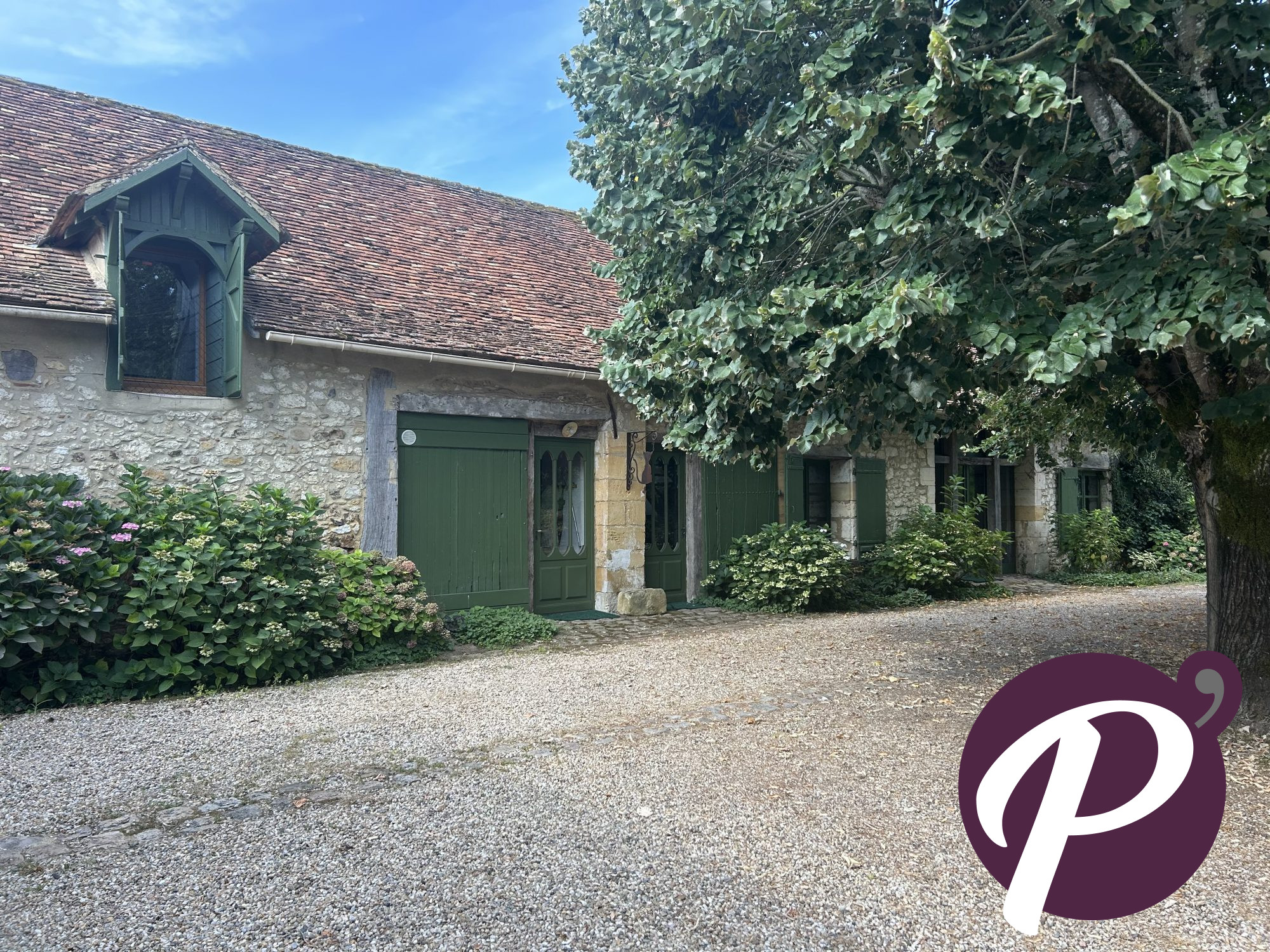 Maison 8 pièces - 350m² - BERGERAC