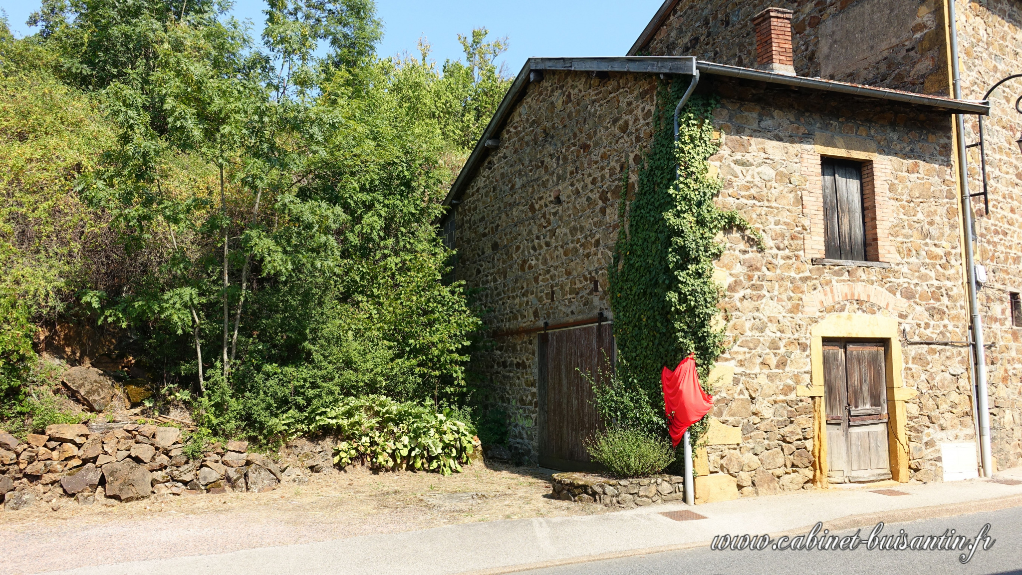 Maison 3 pièces - 100m² - BAGNOLS