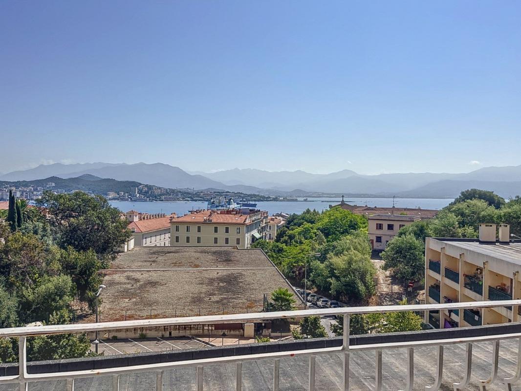 Appartement 2 pièces - Meublé  - 36m² - AJACCIO