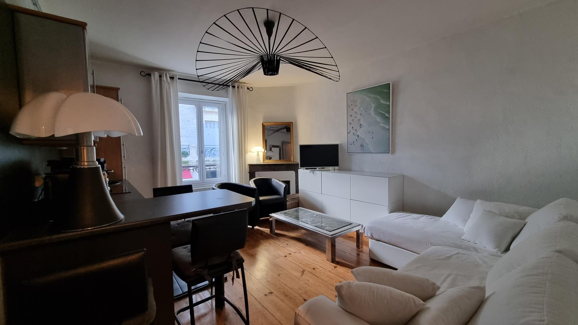 Appartement 2 pièces - 33m² - BIARRITZ