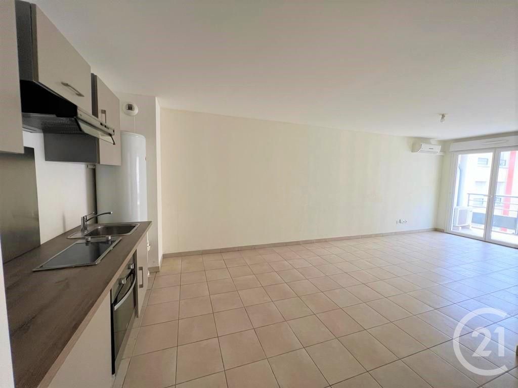 Appartement 3 pièces - 63m² - ST ANDRE DE LA ROCHE