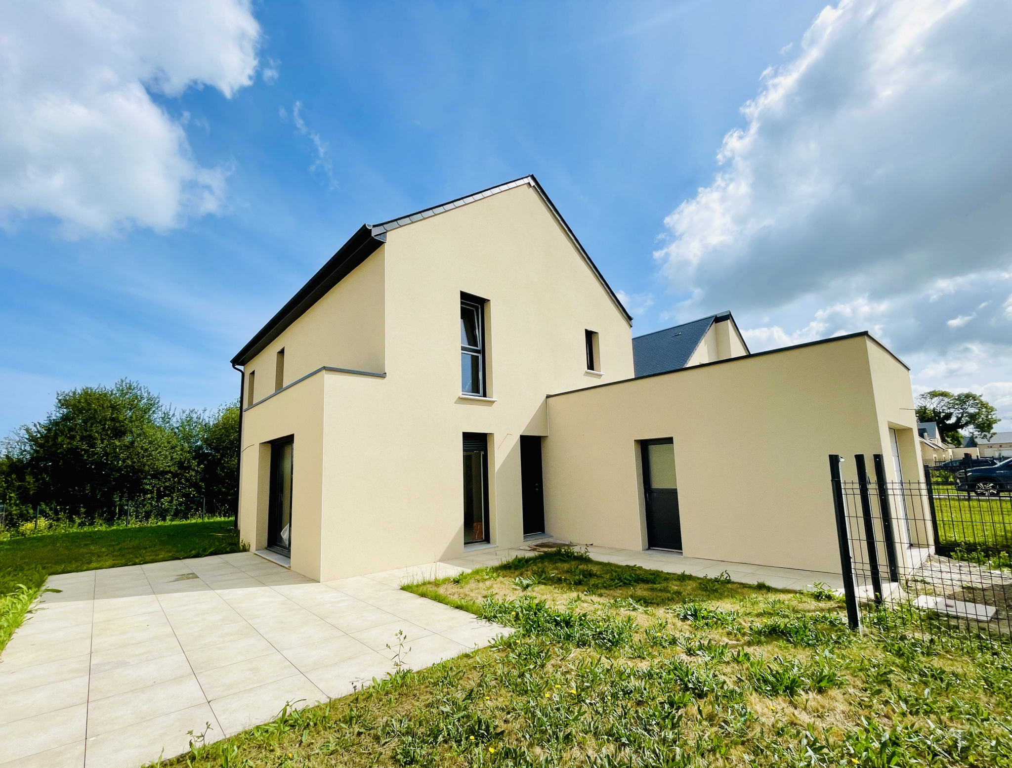 Maison 7 pièces - 132m² - OUISTREHAM