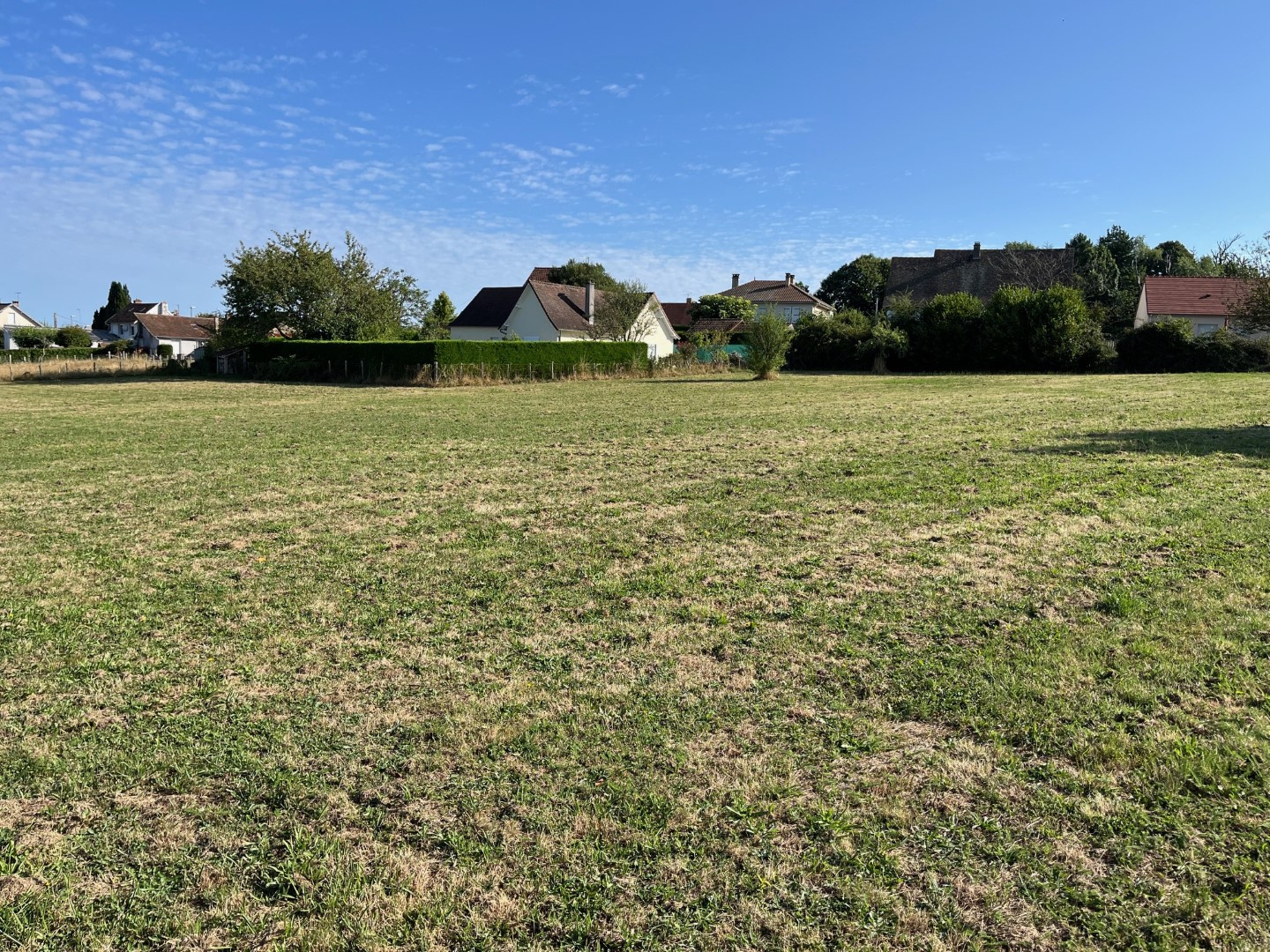 Terrain  - 4 035m² - ST YRIEIX LA PERCHE