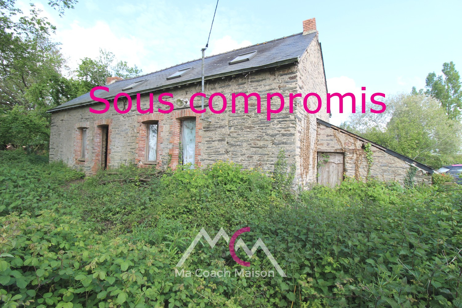 Maison 2 pièces - 85m² - GUEMENE PENFAO