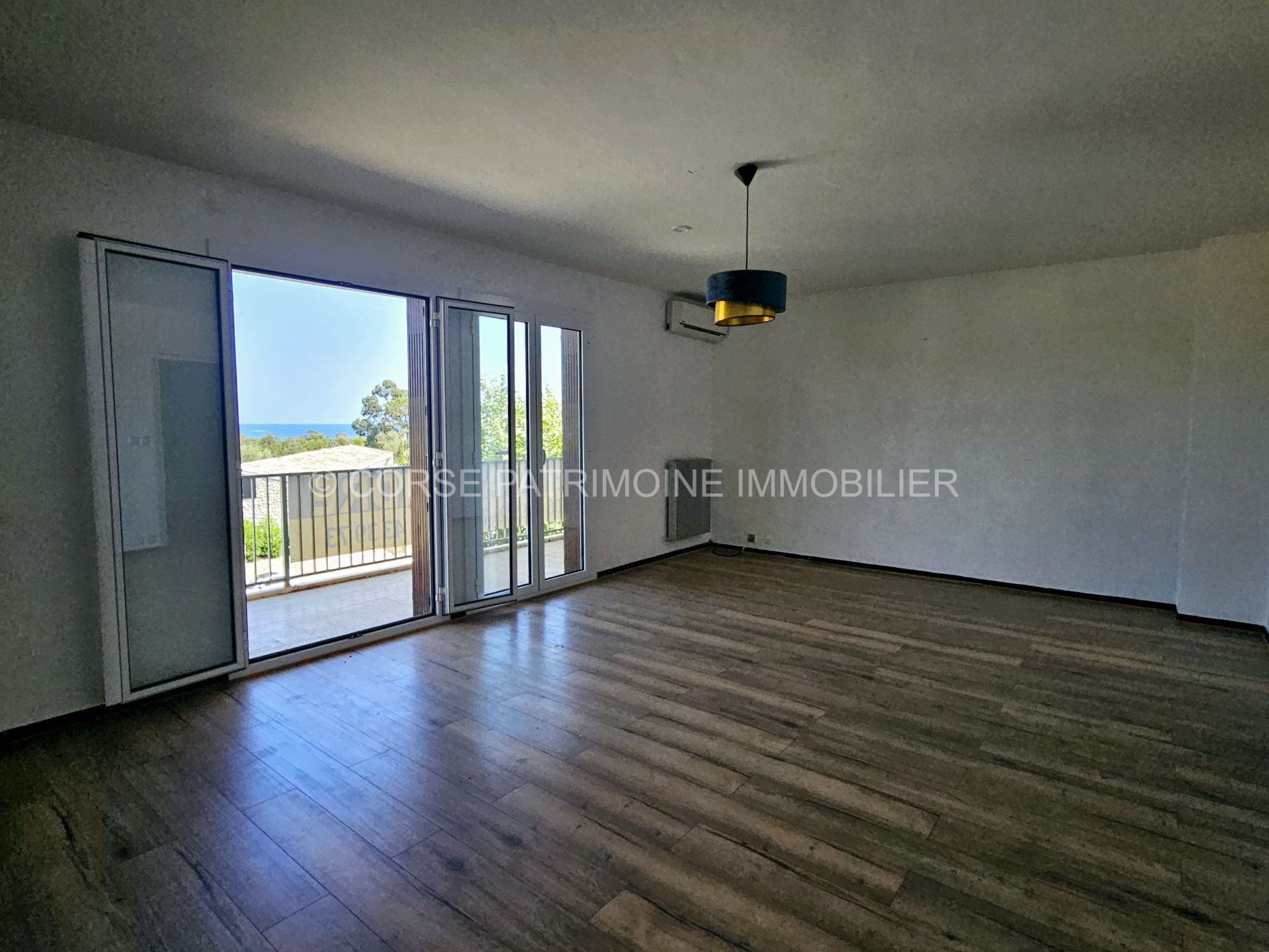 Appartement 4 pièces - 95m² - SARI SOLENZARA