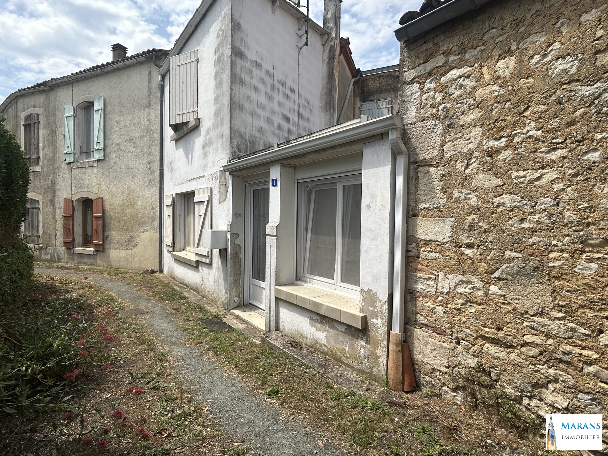 Maison 5 pièces - 99m² - L ILE D ELLE