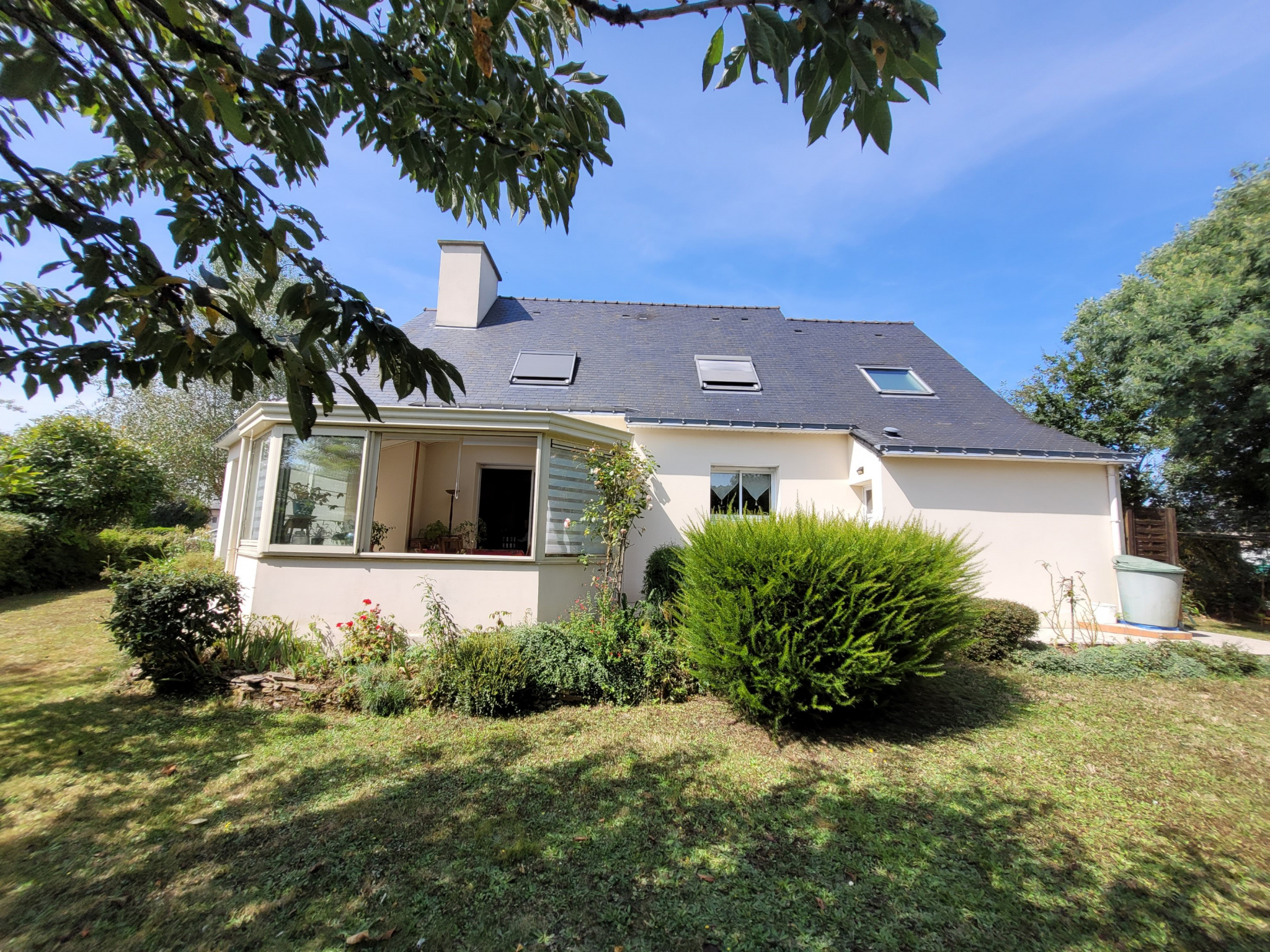 Maison 7 pièces - 127m² - SURZUR