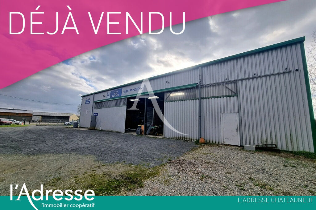 Local industriel  - 482m² - BAUGE EN ANJOU