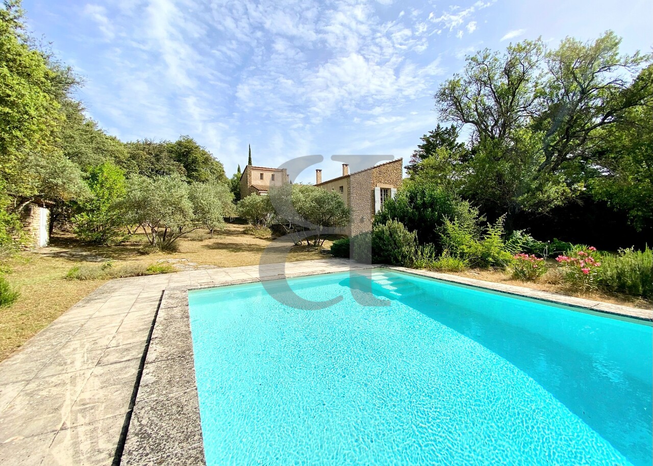 Maison 5 pièces - 102m² - GORDES