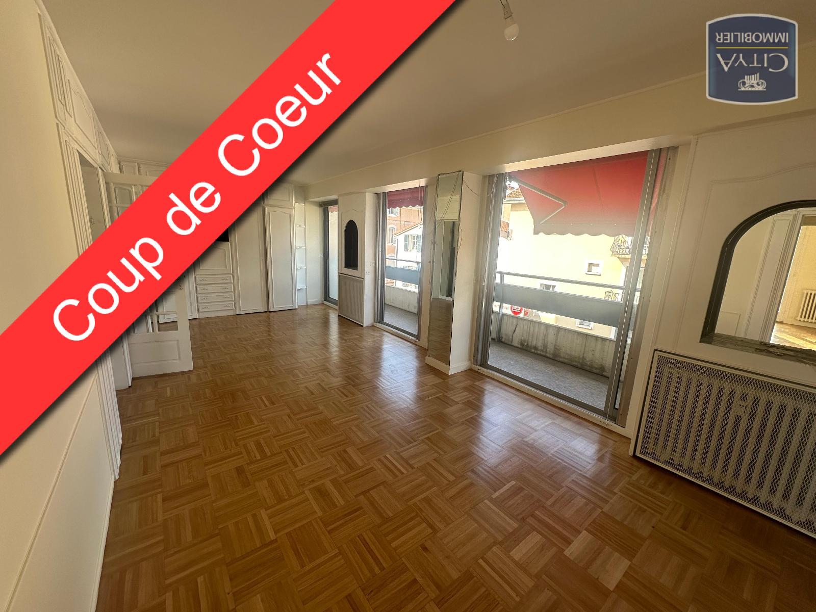 Appartement 5 pièces - 86m² - BOURG EN BRESSE