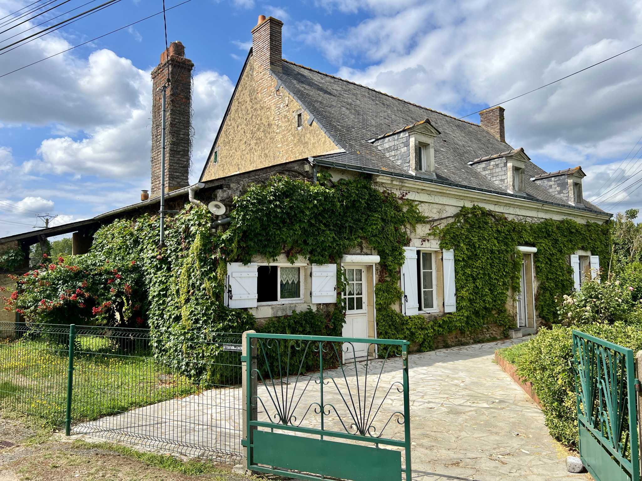 Maison 4 pièces - 80m² - MONTIGNE LES RAIRIES