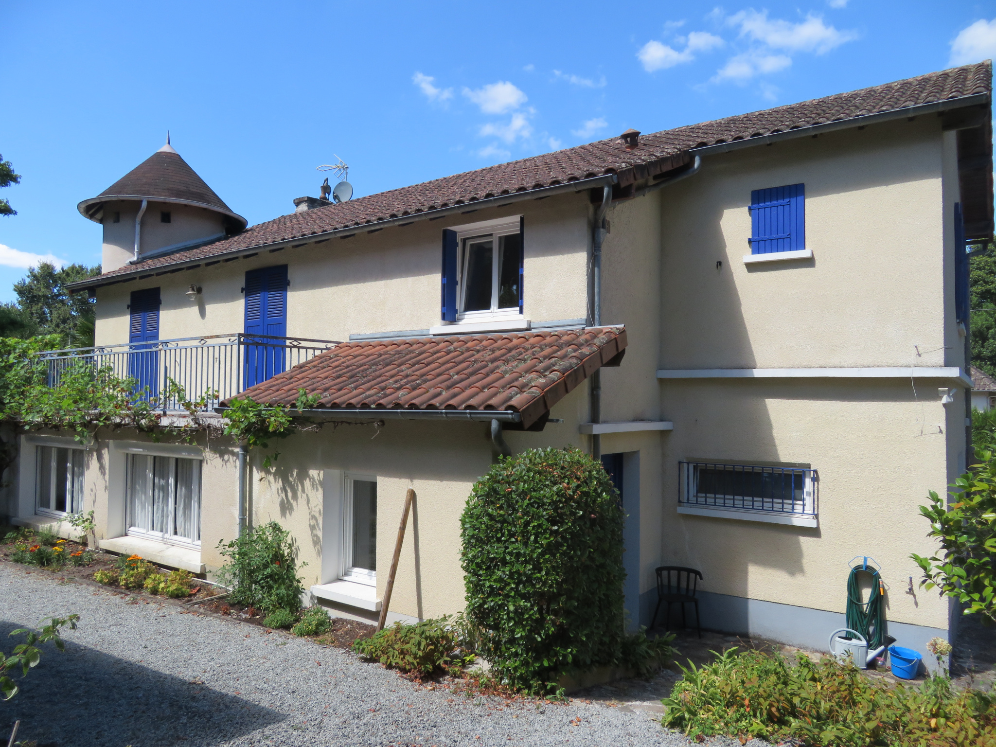 Maison 7 pièces - 160m² - BELLAC