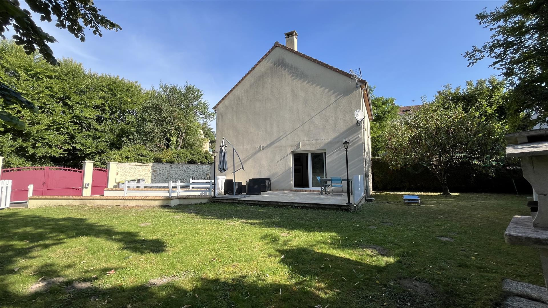 Maison 6 pièces - 120m² - LOUVRES