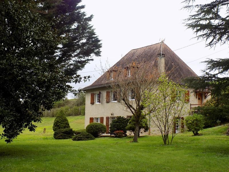 Maison 8 pièces - 215m² - SAUVETERRE DE BEARN