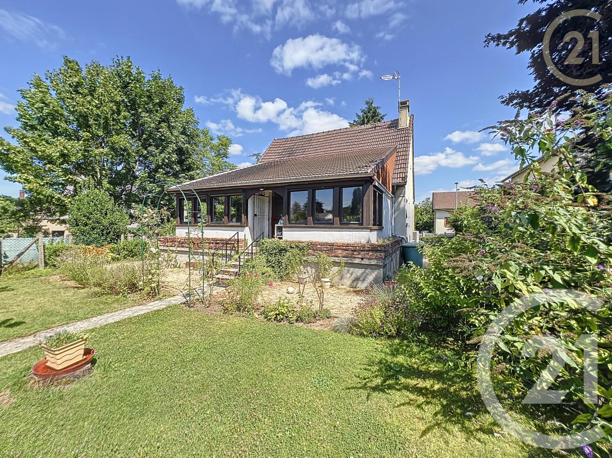 Maison 6 pièces - 137m² - BOISSISE LE ROI